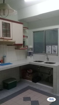 Room in Selangor Putra heights, subang jaya for RM500 per month