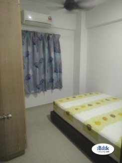 Room offered in Puchong  Selangor Malaysia for RM600 p/m