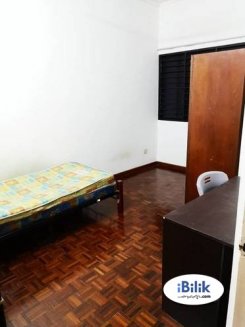 Room offered in Usj Selangor Malaysia for RM500 p/m