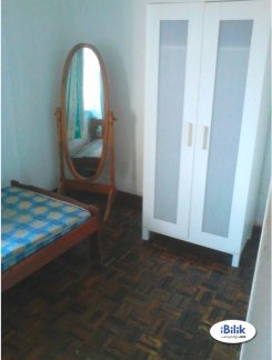 Room offered in Usj Selangor Malaysia for RM500 p/m