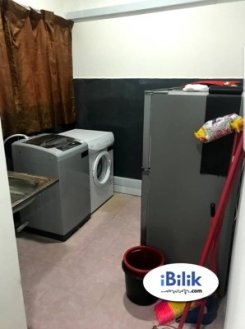 Room in Selangor Bandar utama for RM500 per month