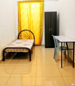 Room offered in Subang jaya Selangor Malaysia for RM500 p/m