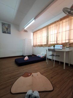 Room offered in Kelana Jaya Selangor Malaysia for RM450 p/m