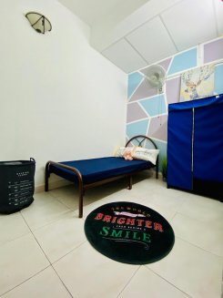 Room offered in Bandar utama Selangor Malaysia for RM480 p/m
