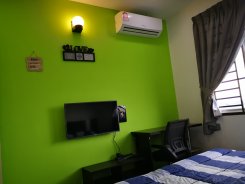 Room offered in Bandar selesa jaya Johor Malaysia for RM600 p/m