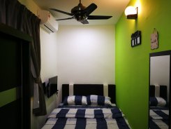 Room offered in Bandar selesa jaya Johor Malaysia for RM500 p/m