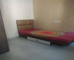 Room offered in Sector 35 Chandigarh India for INR10 p/4w