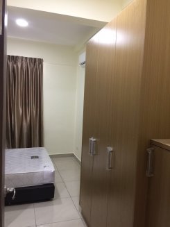 Room in Johor Taman kempas indah for RM600 per month