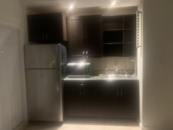 Efficiency in Florida Miami for $1200 per month