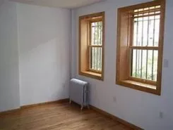 Room in New York Brooklyn for $130 per week