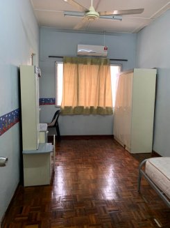 Room in Selangor Bandar puchong jaya for RM400 per month