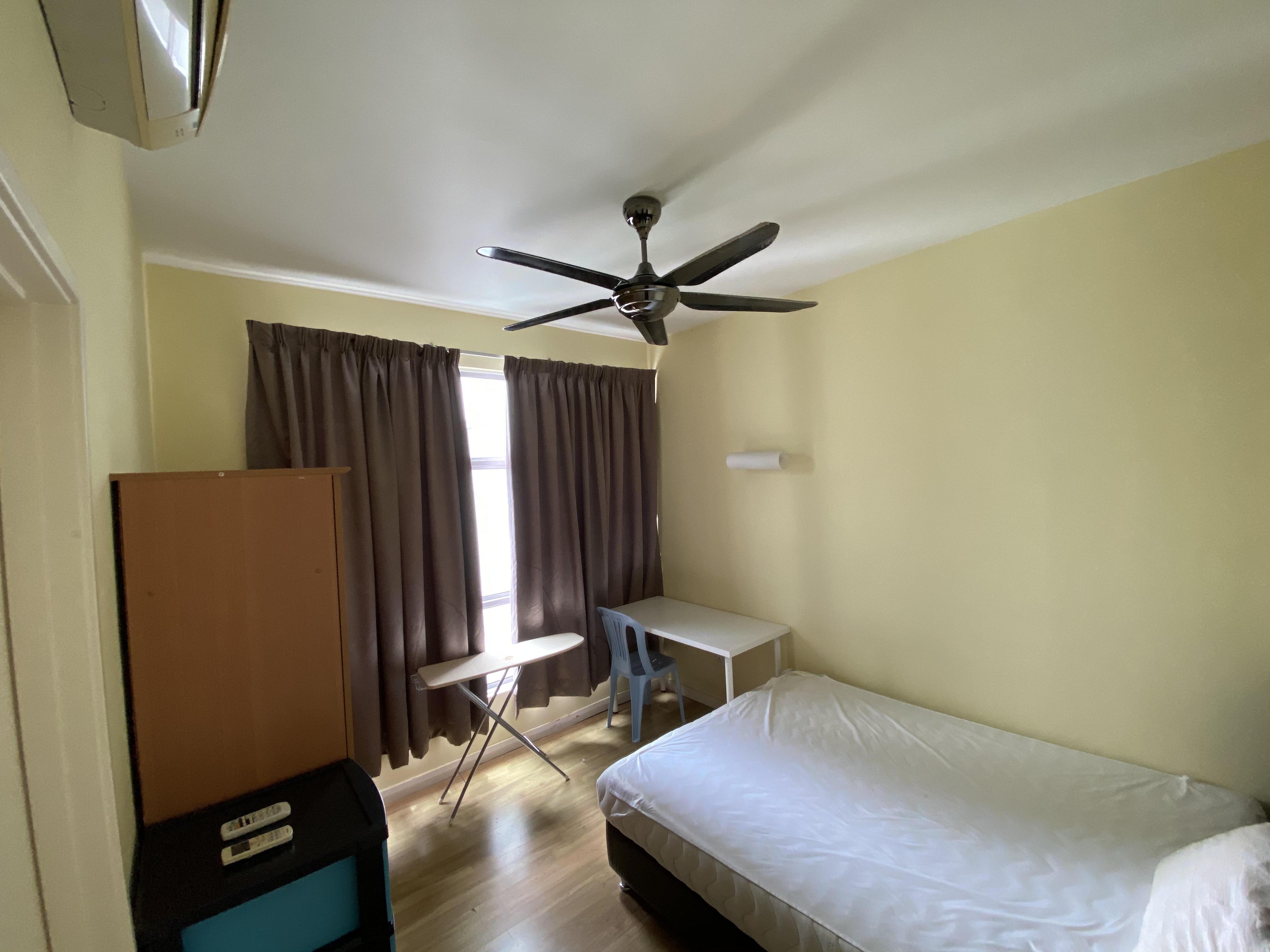 Room offered in Sentul Kuala Lumpur Malaysia for RM700 p/m