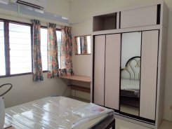 Room in Selangor Petaling Jaya for RM900 per month