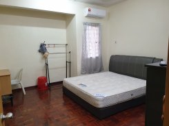 Single room offered in Kota Kemuning Selangor Malaysia for RM600 p/m