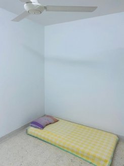 Room in Selangor Seksyen 19, petaling jaya for RM480 per month